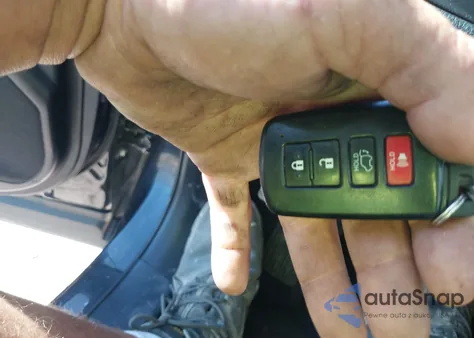 2016 Toyota Highlander Limited/Ltd Platinum z USA, uszkodzony, nr VIN 5TDDKRFH8GS349332